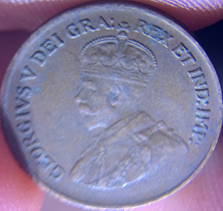 A-Running-Chain-Of-That-Coin-Dude's-World-Coin-Finds.